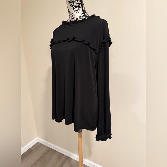 Karl Lagerfeld Paris Top - Picture 5 of 8